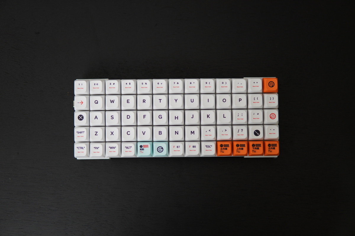 LALA50（自作キーボード・ロープロ・格子配列） キーボード - キーボード